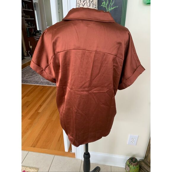 Rachel Zoe Satin Button Up Top NWT - Picture 3 of 7